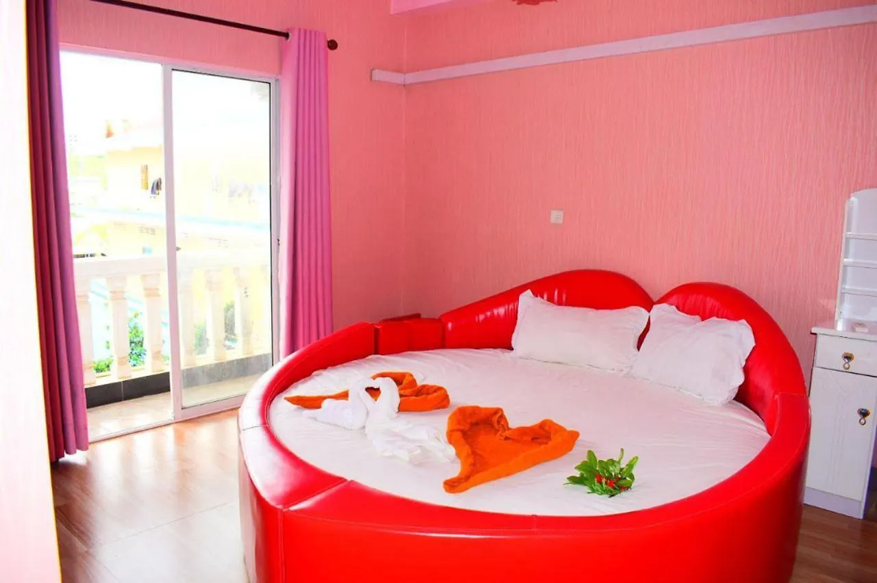 San Arn Guest House & Apartment シアヌークビル カンボジア