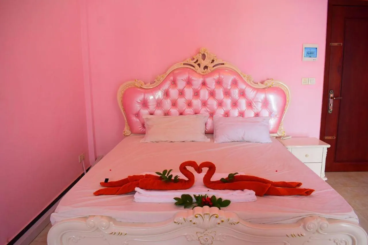 San Arn Guest House & Apartment シアヌークビル